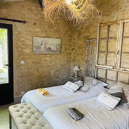 Guest house La Bastide Des Songes - Demeure D'hotes 3*