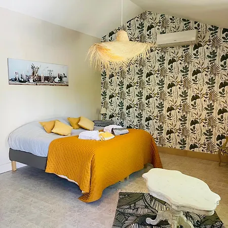 Guest house La Bastide Des Songes - Demeure D'hotes 3*